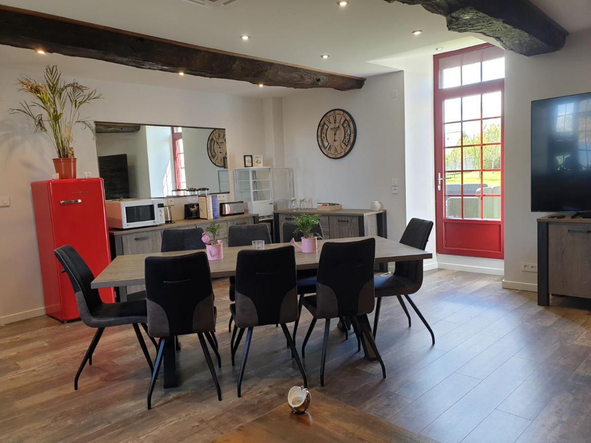 Chambres De Villee Saint-Georges-de-Gréhaigne Eksteriør billede